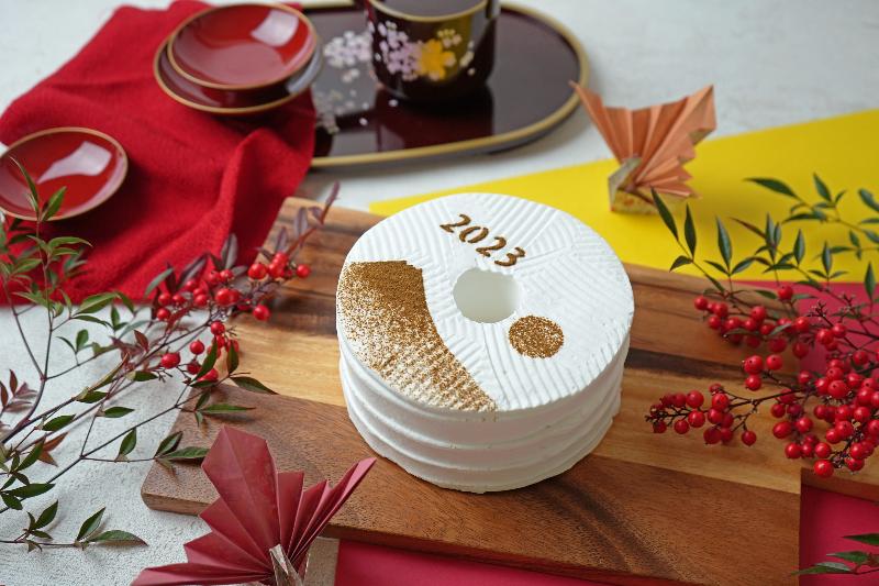 シフォンケーキ専門店This is CHIFFON CAKE.からお正月デザインの紅茶シフォンケーキ「Earl Grey CHIFFON【new year】」が発売！の画像1