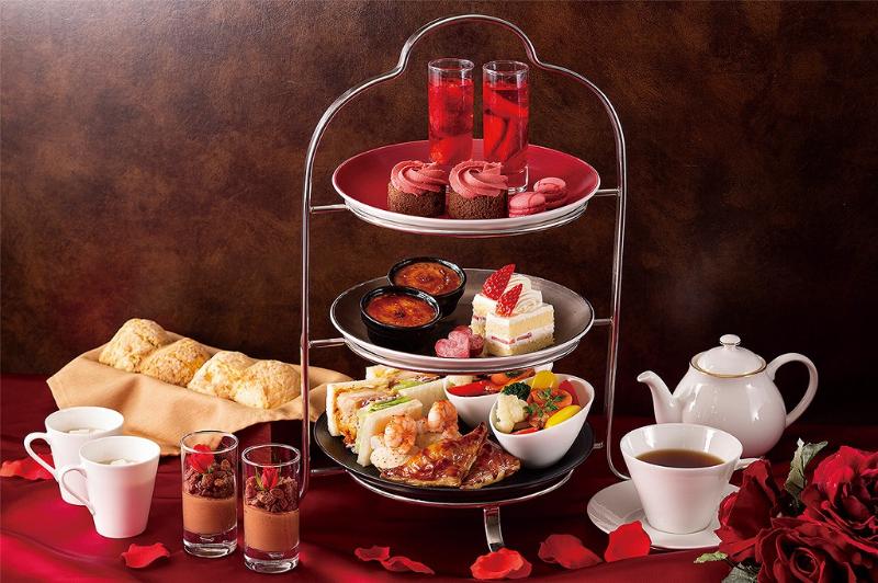 ストロベリー×バレンタイン アフタヌーンティーの画像1