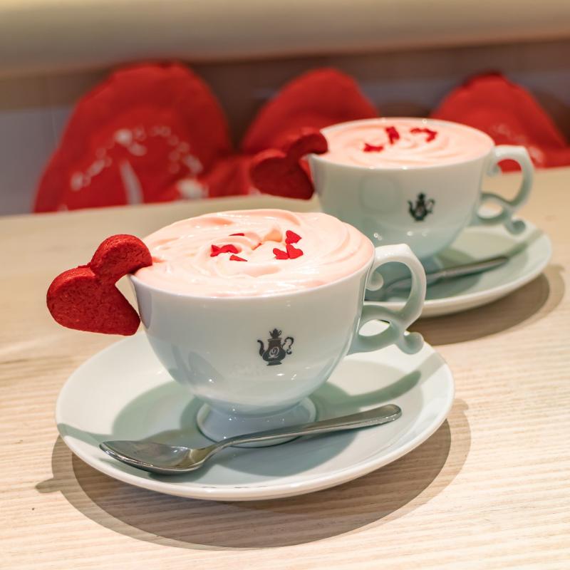 Q-pot CAFE.の“いちご”一会♡ 苺のアフタヌーンティーセットの飲み物画像