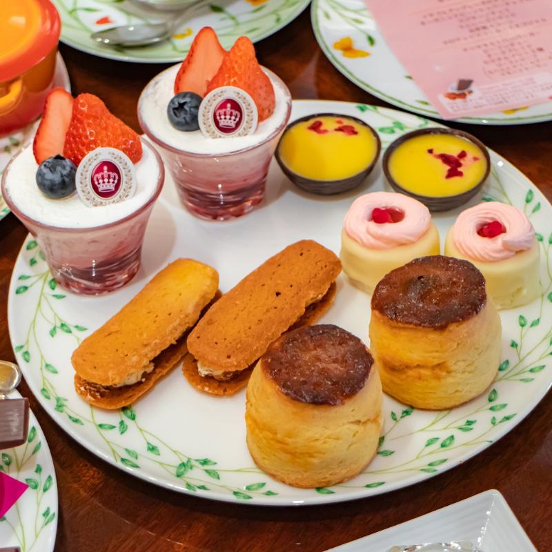 ロイヤルクリスタルカフェ 自由が丘店のヴァレンタインアフタヌーンティーのスタンド2段目画像