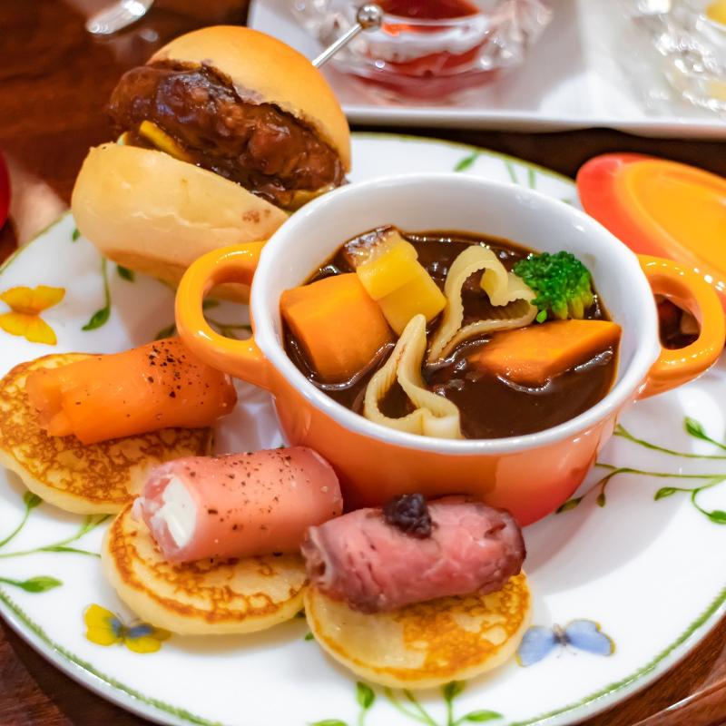ロイヤルクリスタルカフェ 自由が丘店のヴァレンタインアフタヌーンティーのセイボリー画像