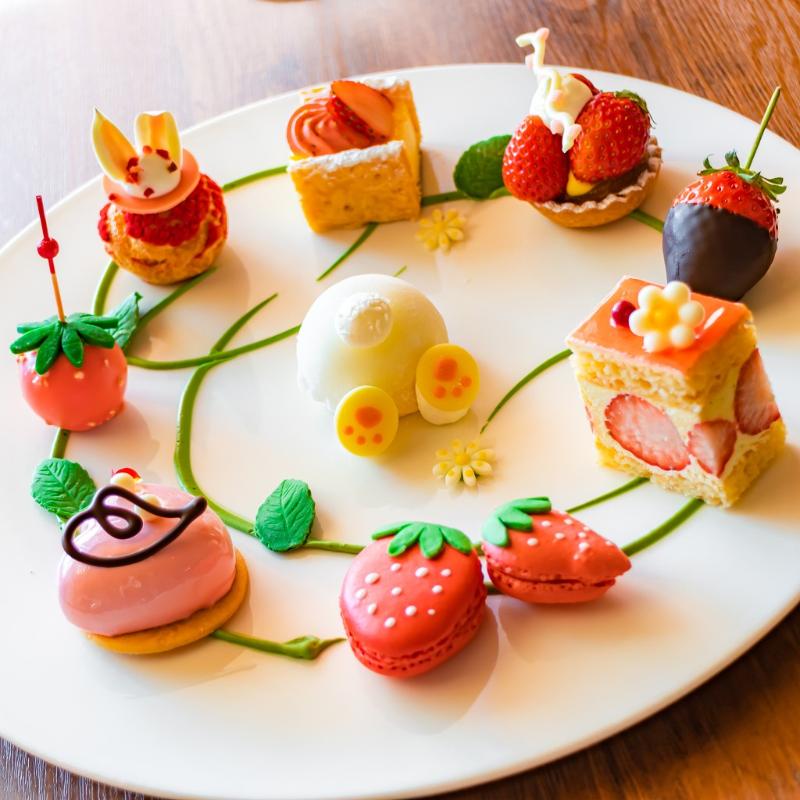 カフェ／ハイアット リージェンシー 東京のいちご畑のアフタヌーンティーのスタンド1段目画像