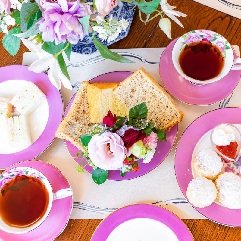 アリスの茶屋のオリジナルランチプレートのアフタヌーンティーセットのアフタヌーンティー画像2
