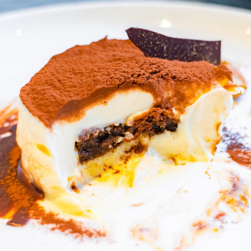 エンポリオ アルマーニカフェ表参道でランチ&パフェを実食！の画像