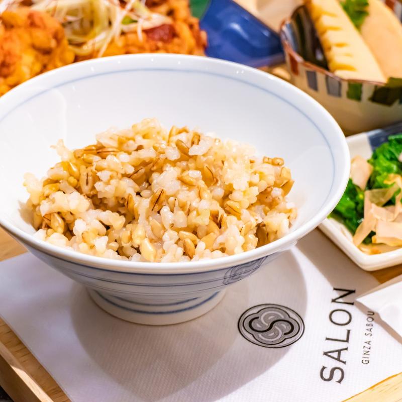 SALON GINZA SABOUでランチと茶房パフェを堪能の画像