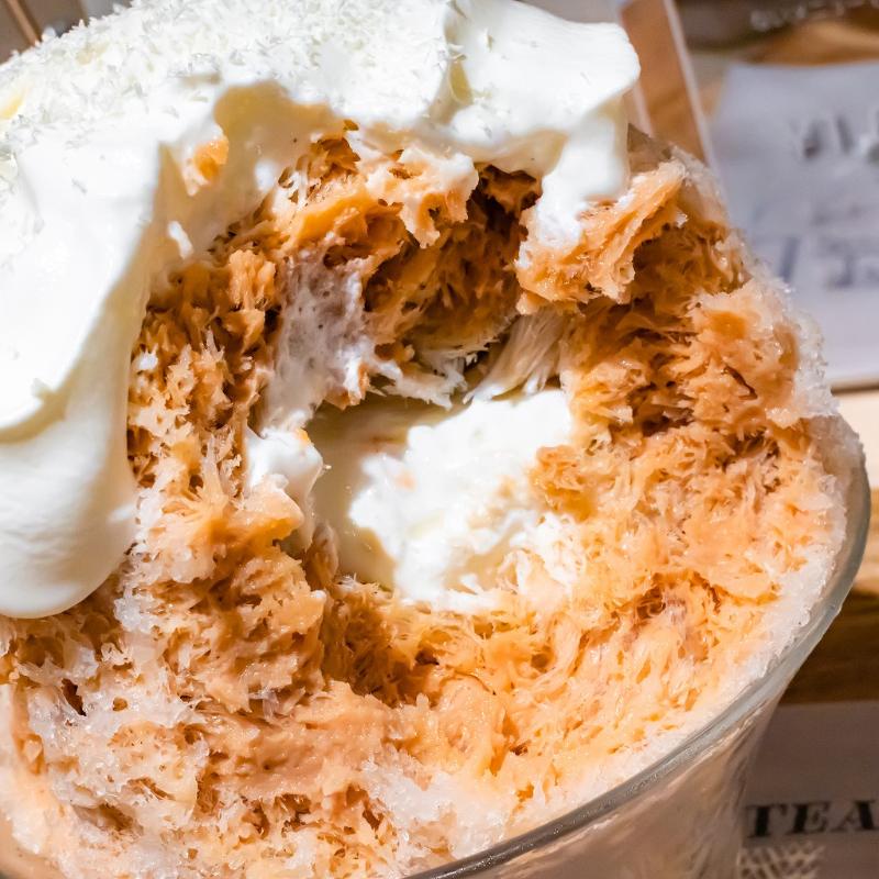 南新宿のコンテナートでロイヤルミルクティーかき氷を堪能の画像