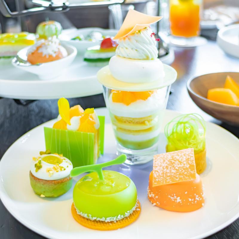 ザ ラウンジ／フォーシーズンズホテル東京大手町のメロンアフタヌーンティーのスイーツ画像