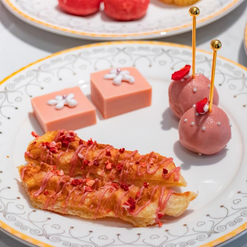 Bellflowerのピンクローズアフタヌーンティーのスタンド1段目画像