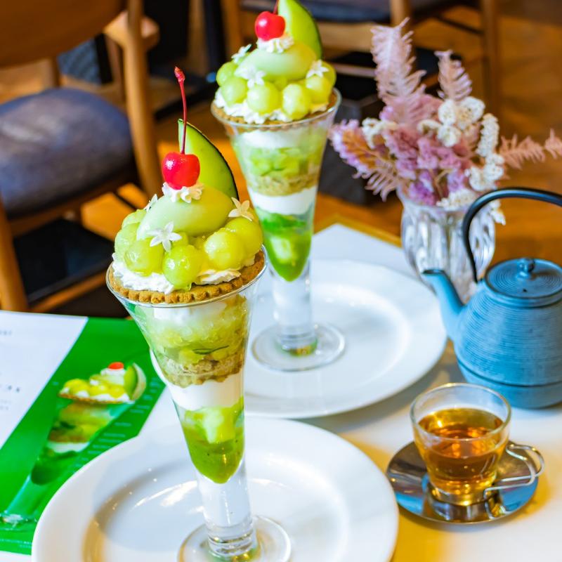 新宿NEWoManのSALON BAKE & TEAでレトロパフェ実食！の画像