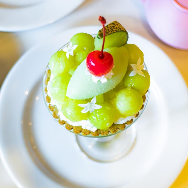 新宿NEWoManのSALON BAKE & TEAでレトロパフェ実食！の画像