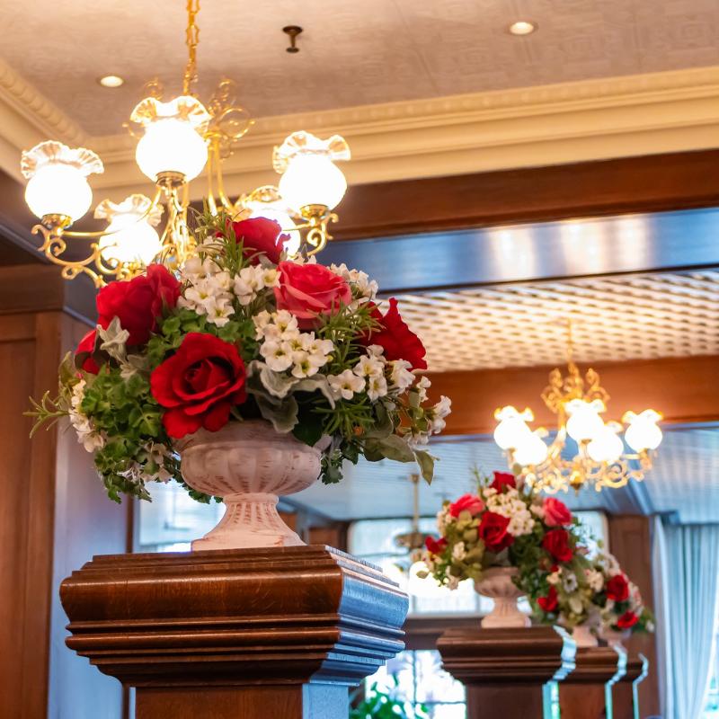 東京ディズニーランドのイーストサイドカフェで40周年スペシャルメニューを堪能の画像