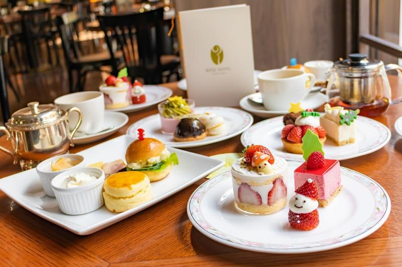 ローズホテル横浜でラテイエールの紅茶と楽しむクリスマスアフタヌーンティー＊2021年12月の画像1