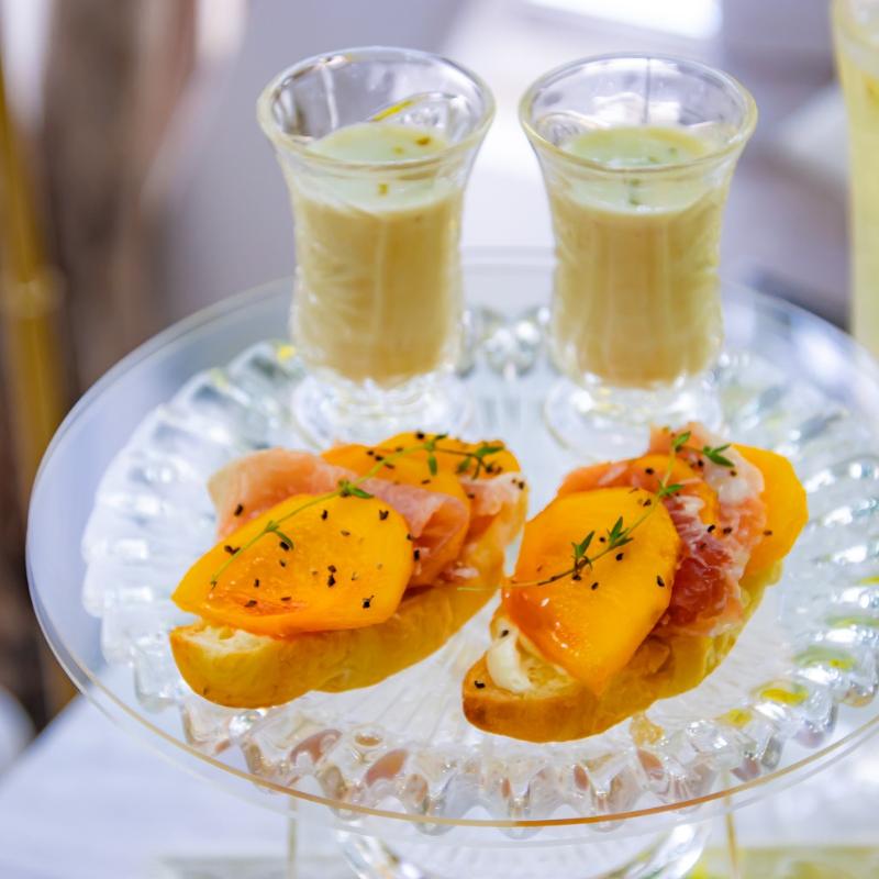 HAUTE COUTURE・CAFE omotesandoのOrange and Lemon Citrus Afternoon Teaのスタンド2段目画像
