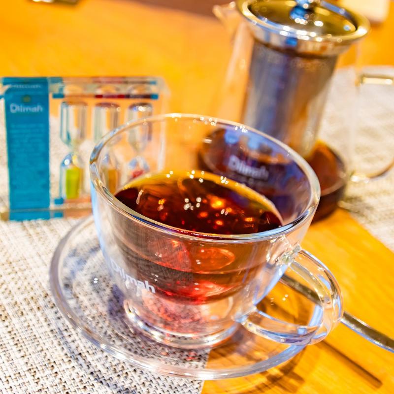 バーラウンジ シルバ／ヒルトン東京ベイのストロベリーアフタヌーンティー 第一弾の飲み物画像
