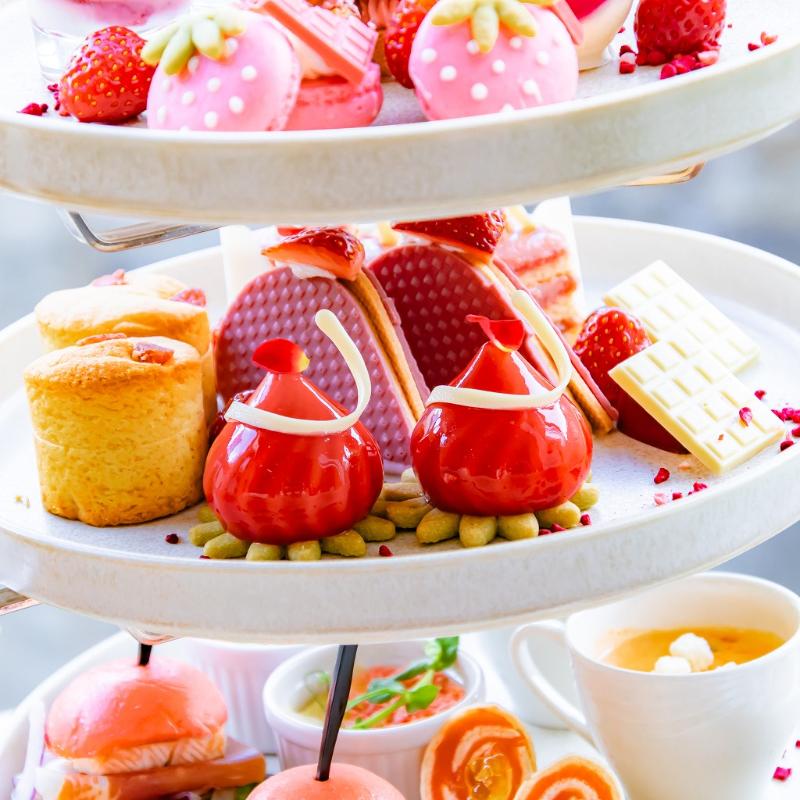 ロビーラウンジ／ザ・プリンスパークタワー東京のPinky White Strawberry Afternoon Teaのスタンド2段目画像