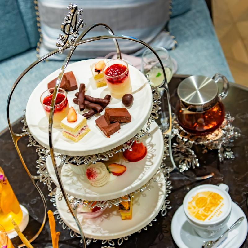 アニヴェルセルカフェ 表参道のValentine & White Day Afternoon Teaのメイン画像