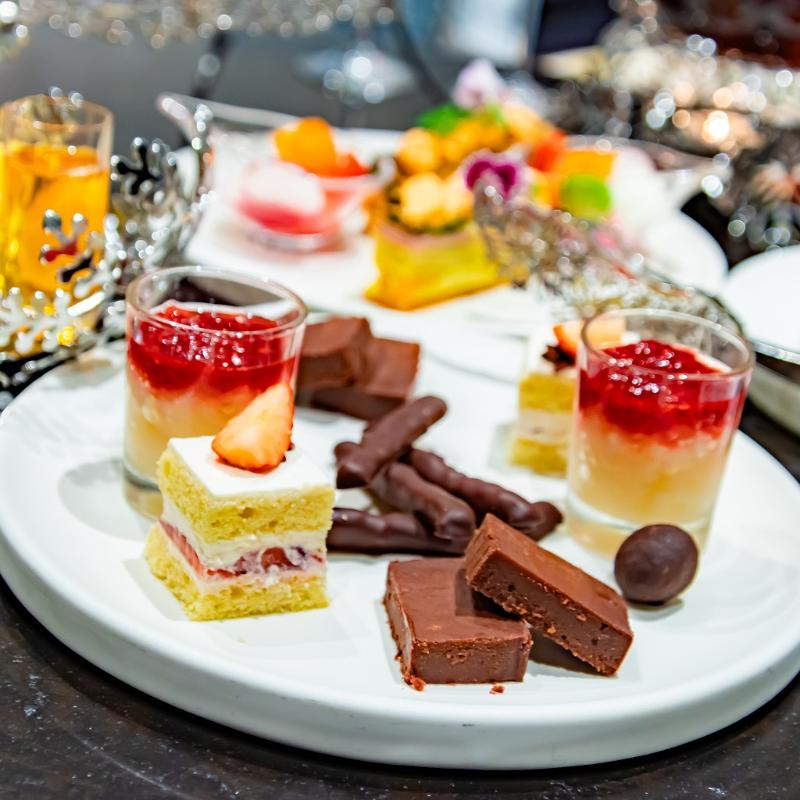 アニヴェルセルカフェ 表参道のValentine & White Day Afternoon Teaのアフタヌーンティー画像2