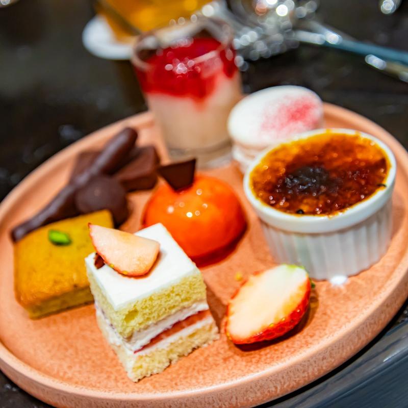 アニヴェルセルカフェ 表参道のValentine & White Day Afternoon Teaのスイーツ画像