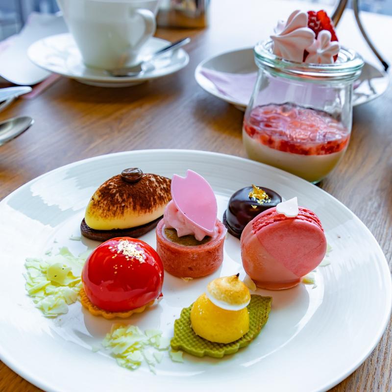 All-Day Dining OASIS GARDEN／ザ・プリンスギャラリー紀尾井町のSAKURA from Milan Afternoon Teaのスイーツ画像