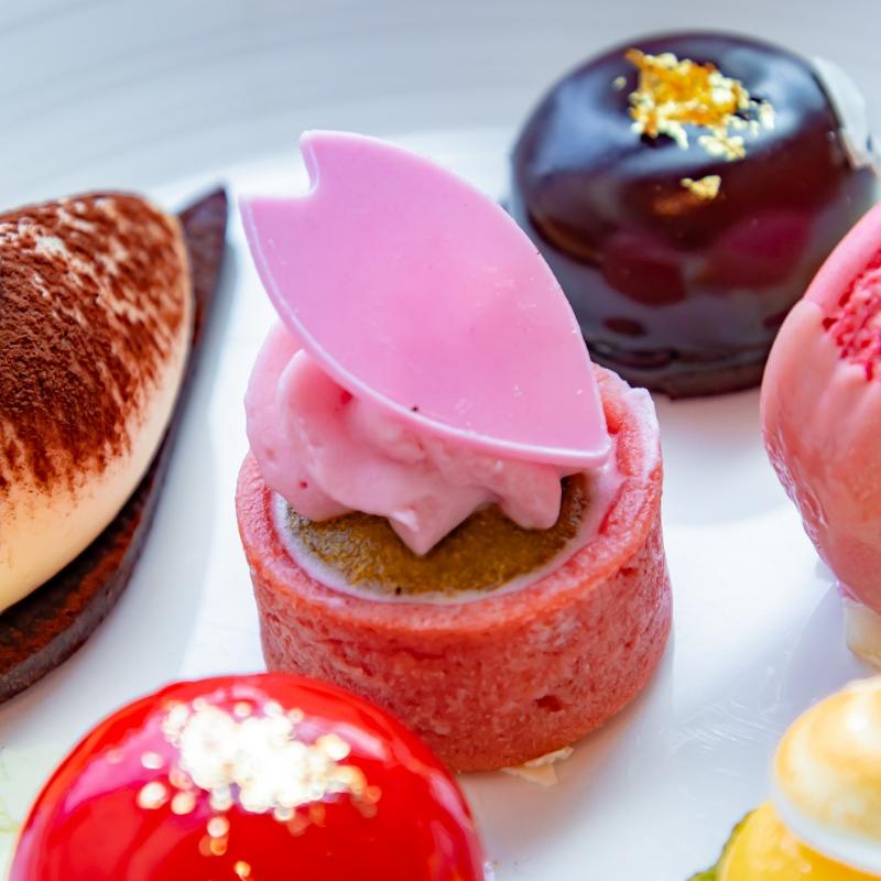 All-Day Dining OASIS GARDEN／ザ・プリンスギャラリー紀尾井町のSAKURA from Milan Afternoon Teaのスイーツ追加2画像