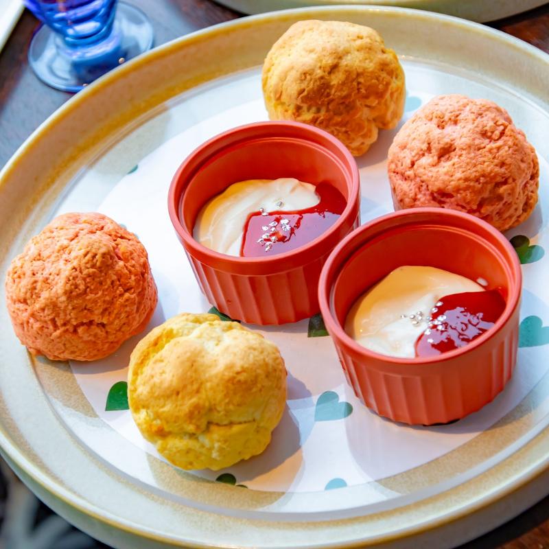トップ オブ ヨコハマ バーラウンジ／新横浜プリンスホテルのStrawberry＆Bunny Afternoon Teaのスタンド3段目画像