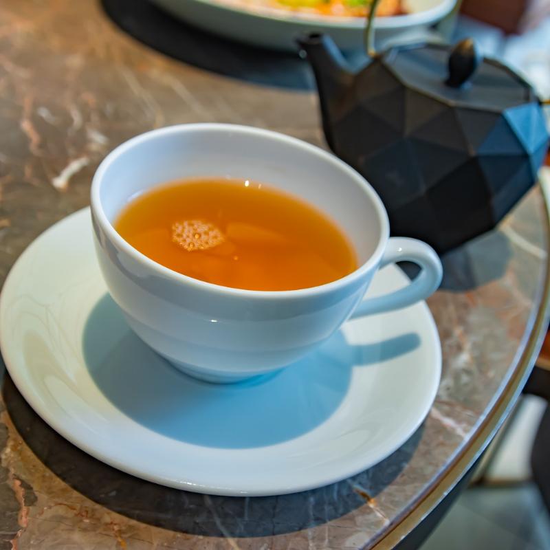 ディストリクト ブラッスリー・バー・ラウンジ／キンプトン新宿東京の桜といちごのアフタヌーンティー JAPONESQUEの飲み物画像