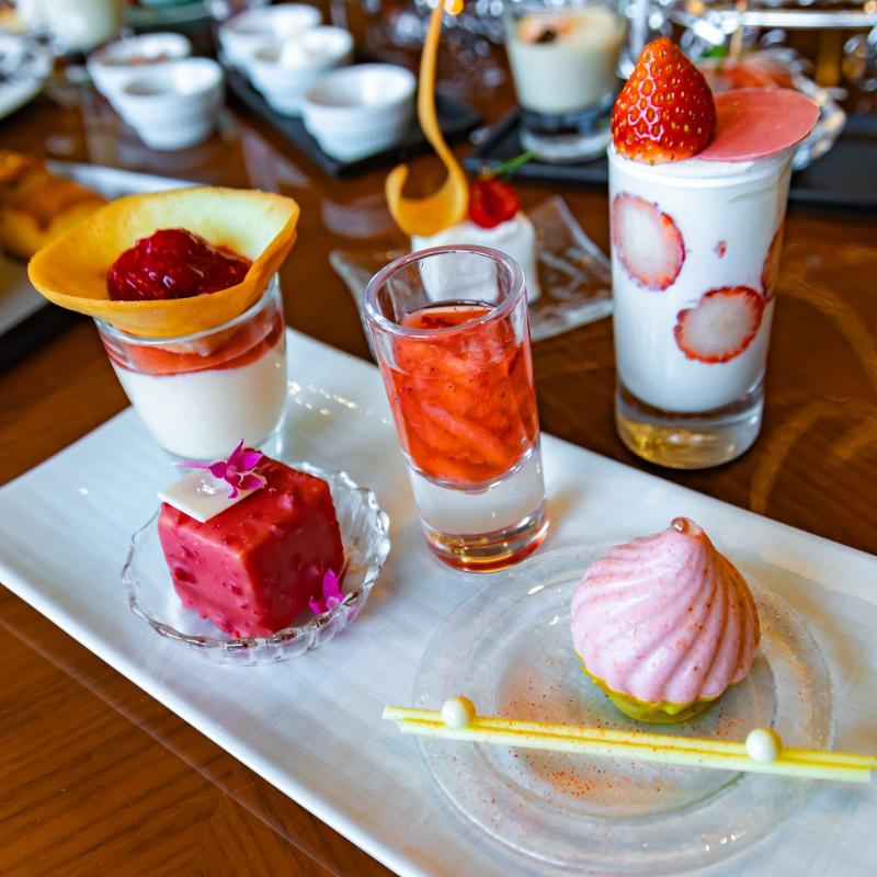グリロジー バー&グリル／ヒルトン東京お台場のストロベリーアフタヌーンティーのスイーツ追加2画像