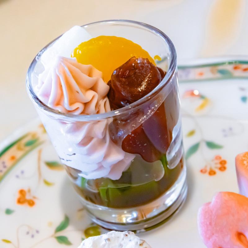 ロビーラウンジ ル・ジャルダン／ホテル椿山荘東京の桜アフタヌーンティーのスイーツ追加2画像