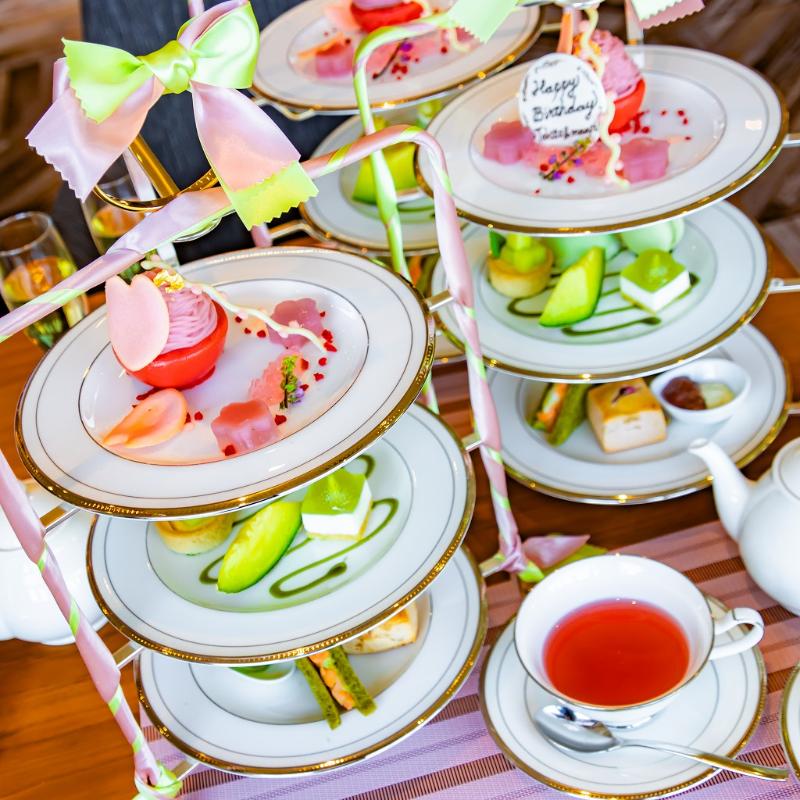 The Lobby Cafe／グランドニッコー東京台場のSAKURA アフタヌーンティーセットのスタンド画像