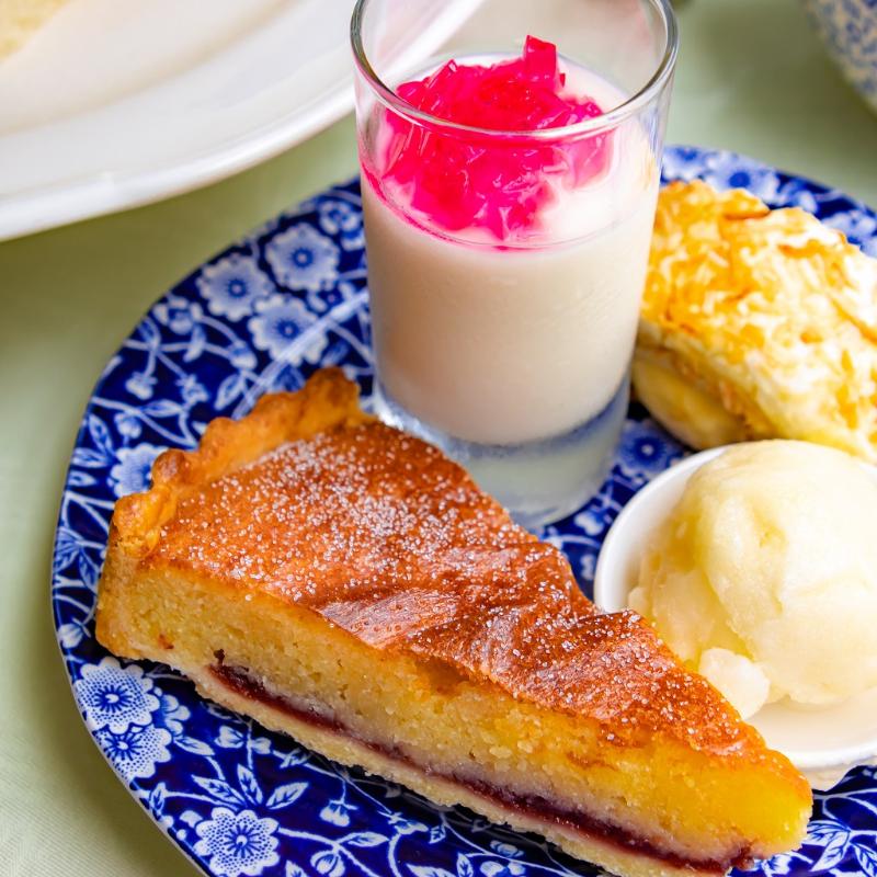 JURI’S TEA ROOMのスプリングアフタヌーンティーのスイーツ追加1画像
