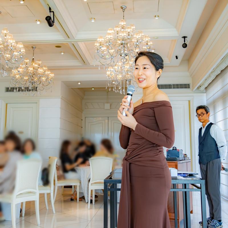 ホテルラスイート神戸ハーバーランドで平井葉子さんの【色遊びとこころ踊るランチョン】に参加の画像