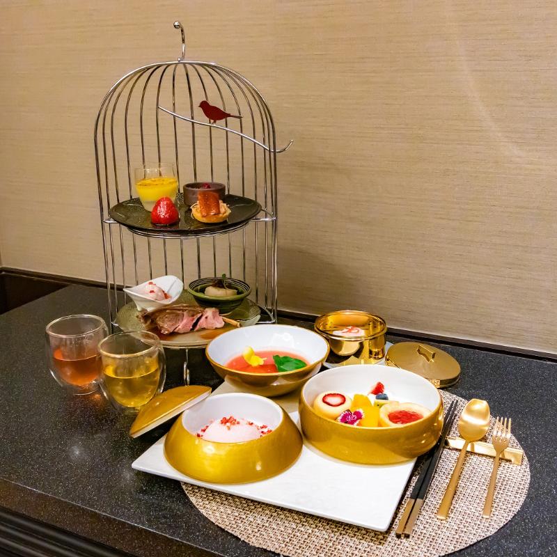 王朝／ヒルトン東京ベイのストロベリーチャイニーズアフタヌーンティーのメイン画像