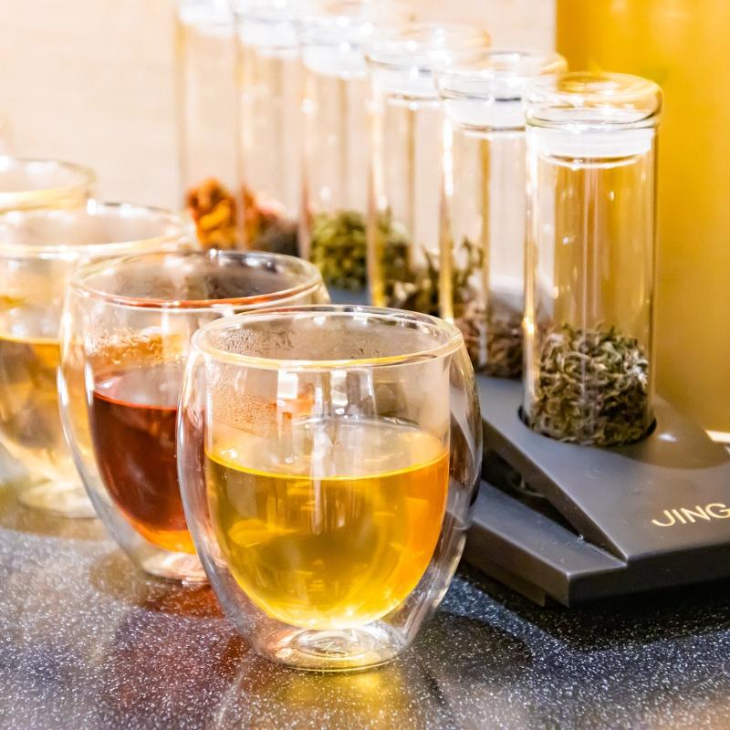 王朝／ヒルトン東京ベイのストロベリーチャイニーズアフタヌーンティーの飲み物画像
