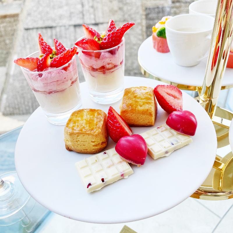 ロビーラウンジ／ザ・プリンス パークタワー東京のPinky Strawberry Afternoon Teaのスタンド3段目画像