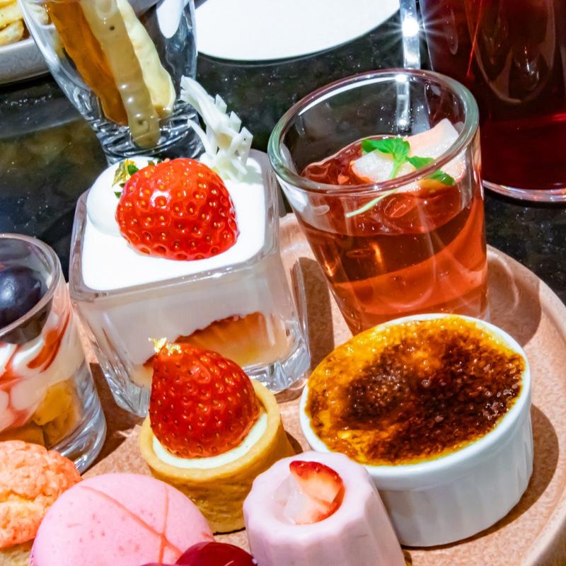 アニヴェルセルカフェ 表参道のStrawberry アフタヌーンティーのスイーツ追加2画像