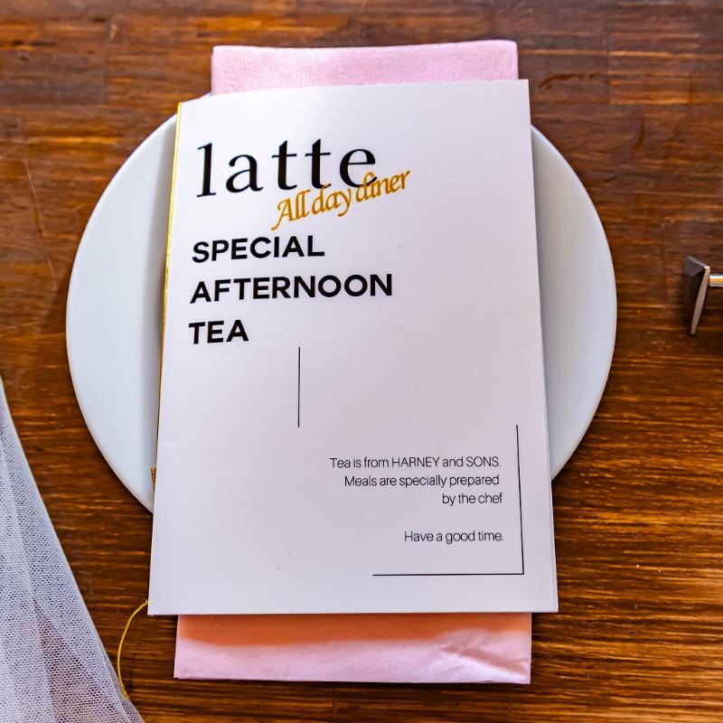 latte all day dinerの桜アフタヌーンティーのアフタヌーンティー画像2