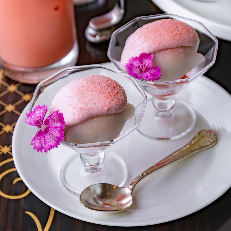 インペリアルラウンジ アクア／帝国ホテルのStrawberry & Flower Garden Afternoon Teaのスタンドその他プレート1画像