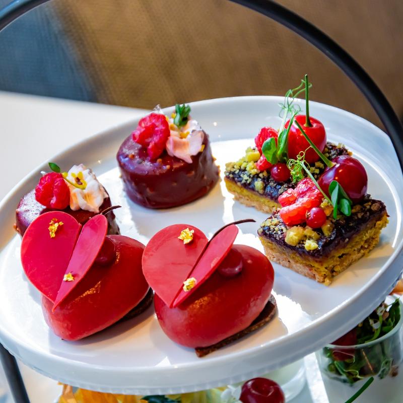 マーサーブランチ ギンザテラスのCherry&Chocolate Afternoonteaのスタンド1段目画像