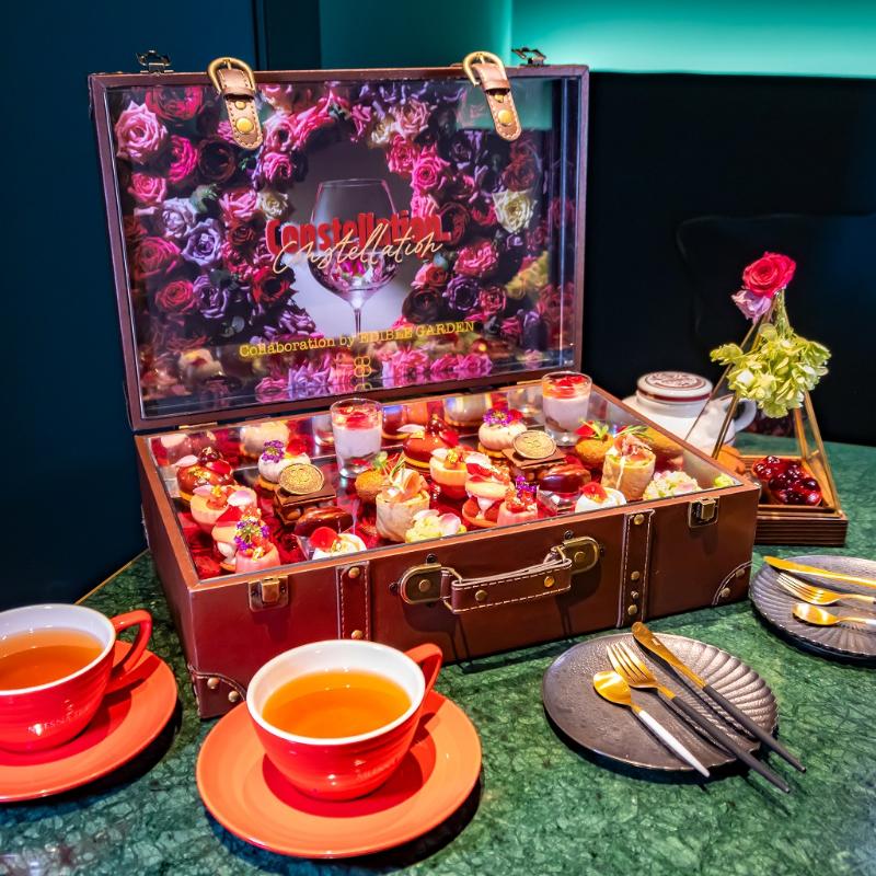 Constellation.のトランク型横浜Rose Week AT collaboration by EDIBLE GARDENの画像1