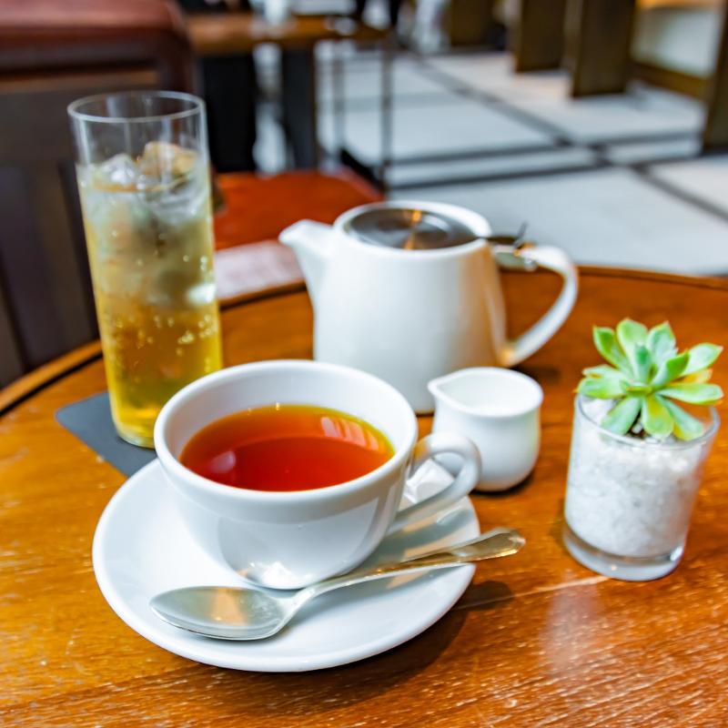 ディストリクト ブラッスリー・バー・ラウンジ／キンプトン新宿東京のチェリーデライト アフタヌーンティーの飲み物画像