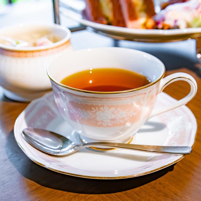 ティーサロン ピカケ／東京プリンスホテルのあじさいアフタヌーンティーの飲み物画像