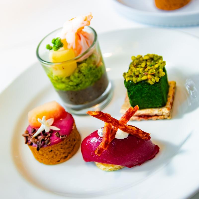 マーサーブランチ ギンザテラスのPeach&Chocolate Afternoonteaのセイボリー画像