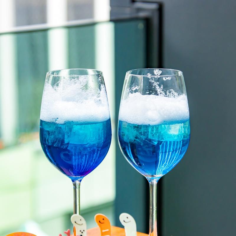 NAMIKI667／ハイアットセントリック銀座のすみだ水族館コラボアフタヌーンティー2025の飲み物画像
