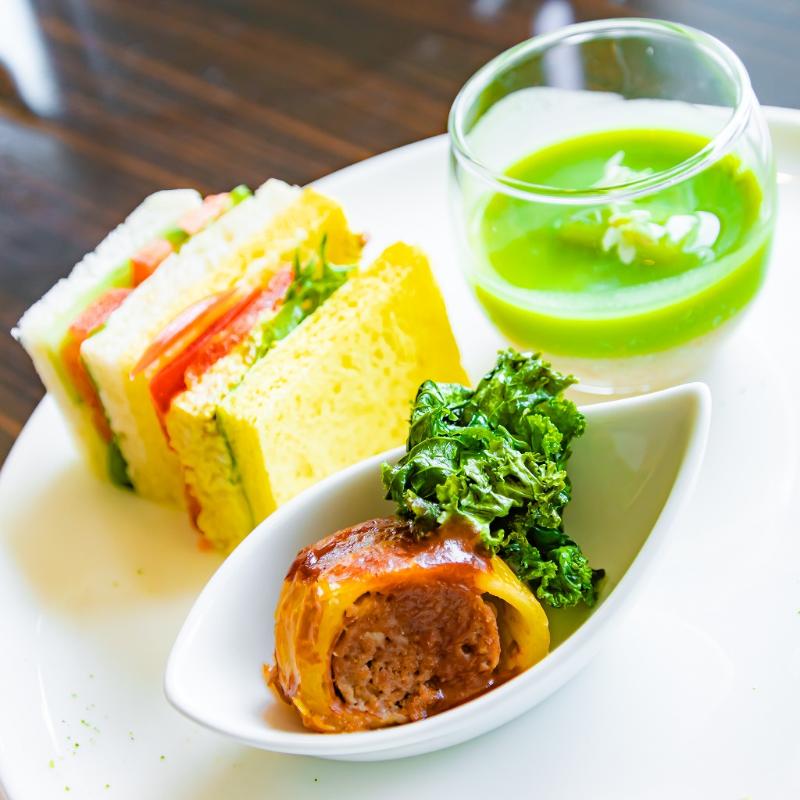 インペリアルラウンジ アクア／帝国ホテルのBritish Summer Afternoon Teaのセイボリー追加1画像