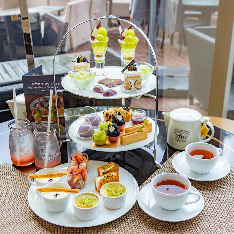 Lounge＆Dining G／東京マリオットホテルのAfternoon Tea -Autumn Grape Elegance-の画像1