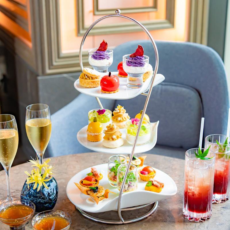 ジャヌ ラウンジ & ガーデンテラス／ジャヌ東京のオータムアフタヌーンティーのスタンド画像