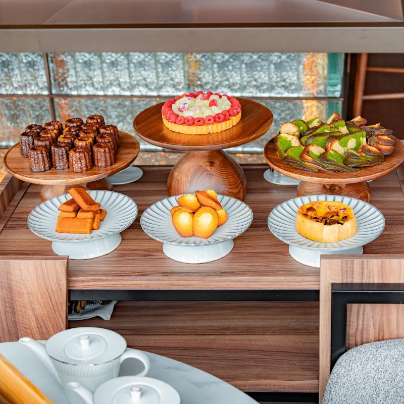 ビュメール／フェアモント東京のジャパニーズアフタヌーンティー "オータム"のスタンドその他プレート2画像