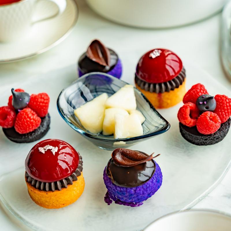 ビュメール／フェアモント東京のゴシックハロウィン アフタヌーンティーのスタンド2段目画像