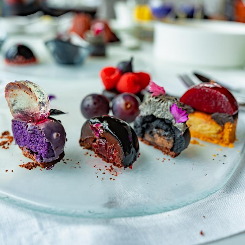 ビュメール／フェアモント東京のゴシックハロウィン アフタヌーンティーのスイーツ追加1画像