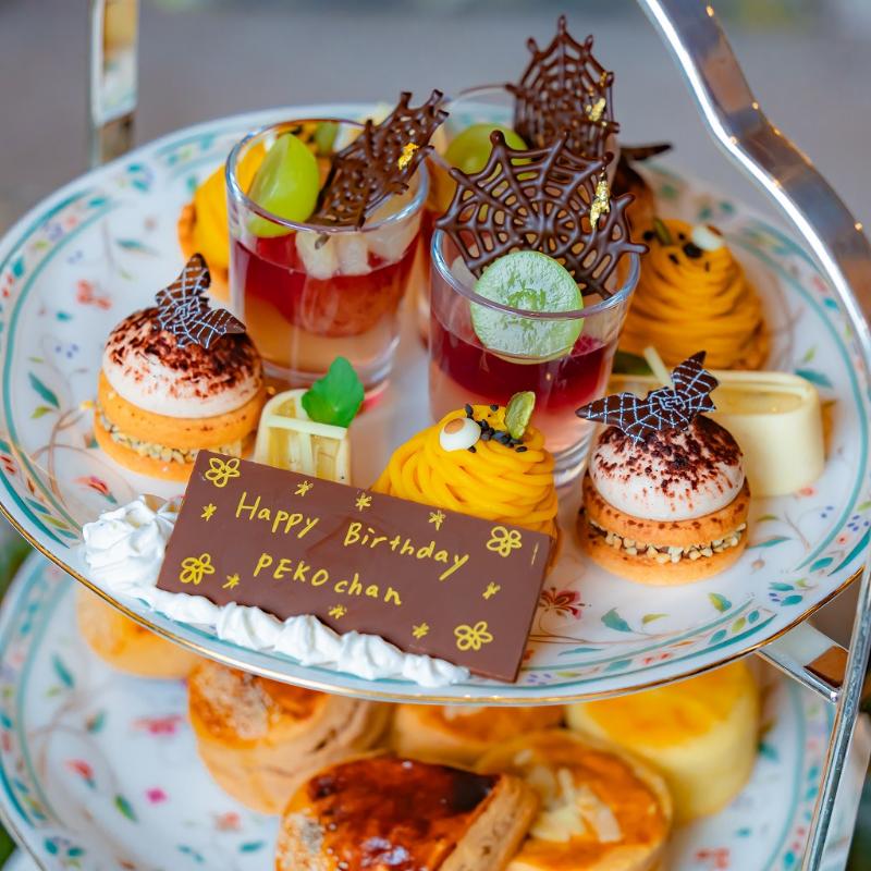 ロビーラウンジ ル・ジャルダン／ホテル椿山荘東京のハロウィンアフタヌーンティーのスタンド1段目画像